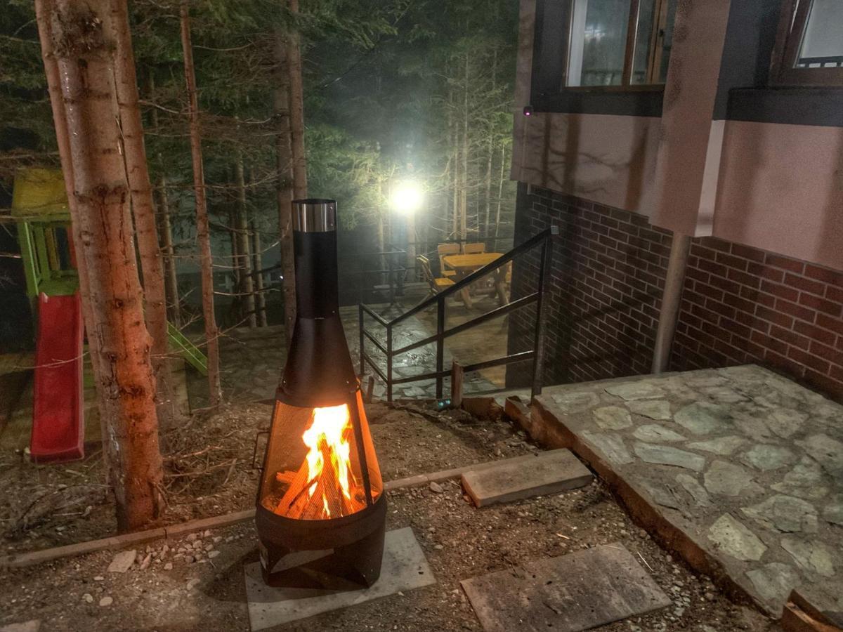 Altitude Guest House Ranca Exterior photo