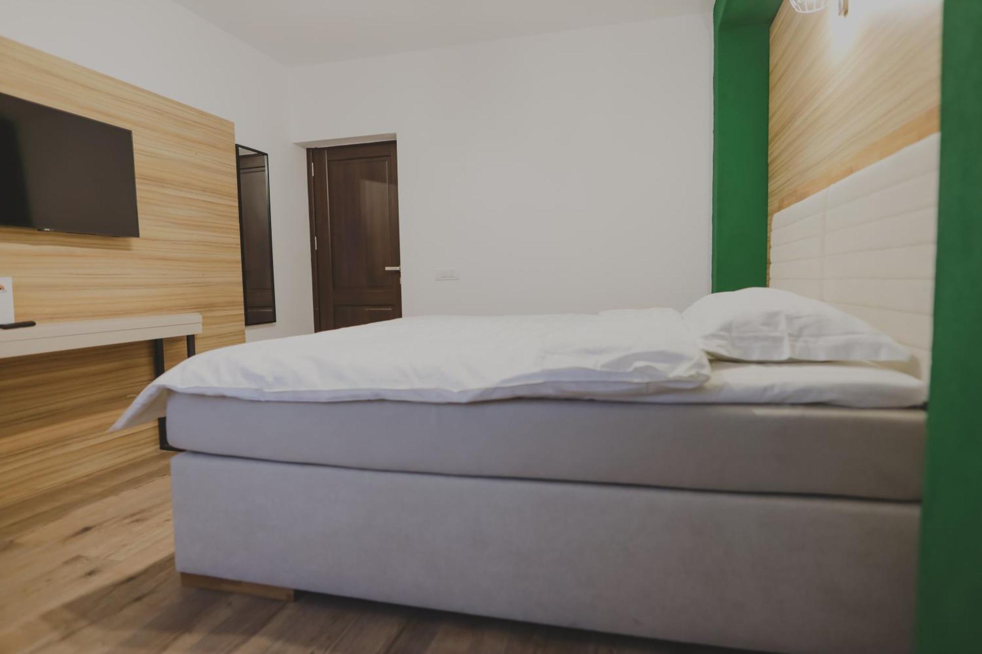 Altitude Guest House Ranca Room photo