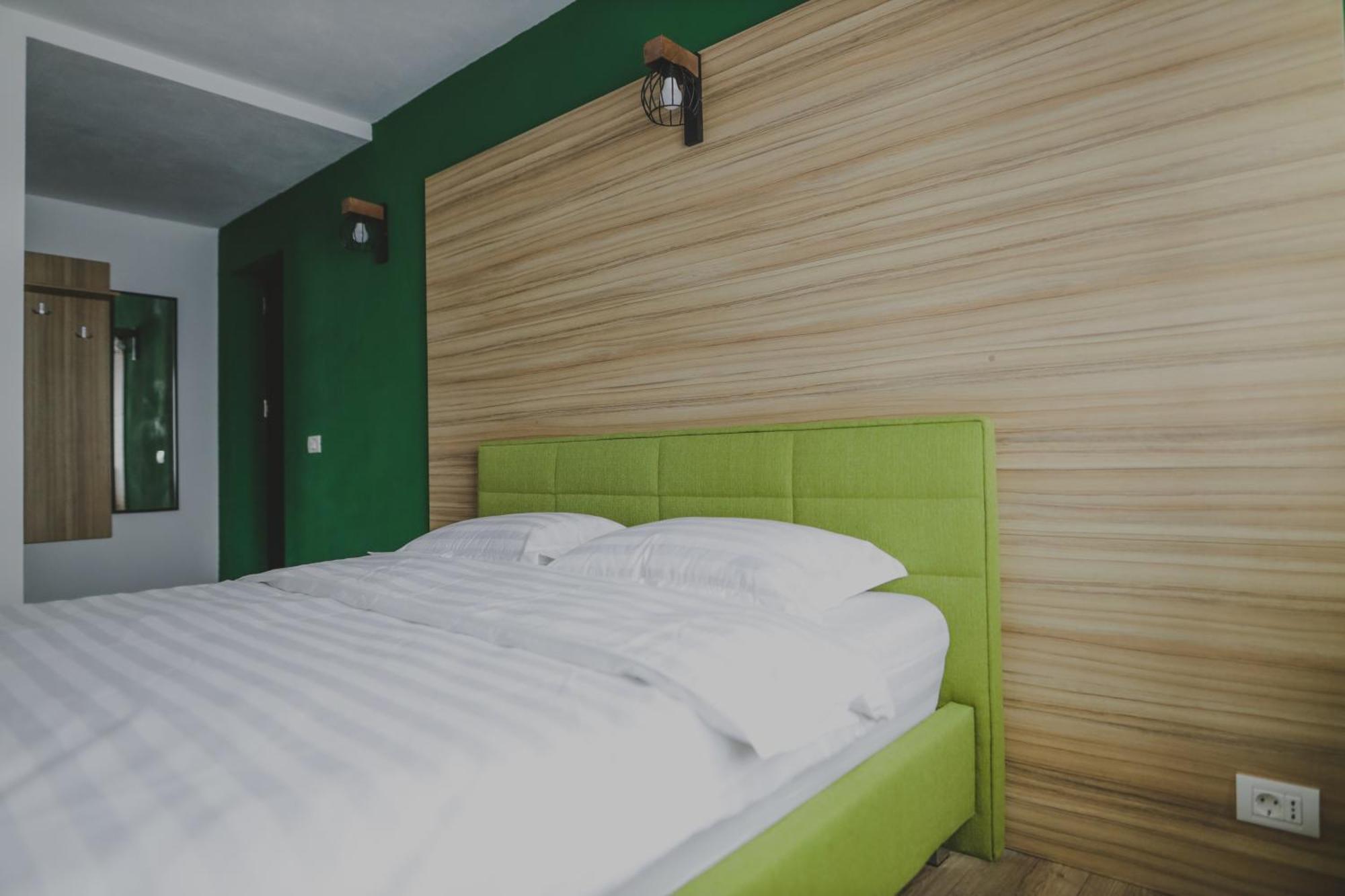 Altitude Guest House Ranca Room photo