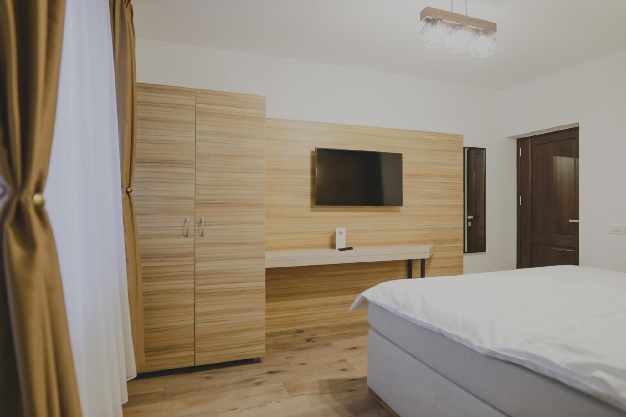 Altitude Guest House Ranca Room photo
